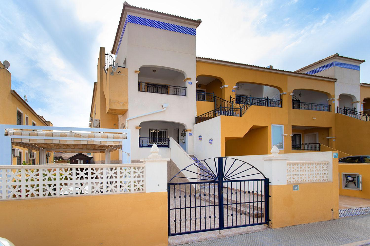 Bungalow La Herrada Los Montesinos Exterior foto